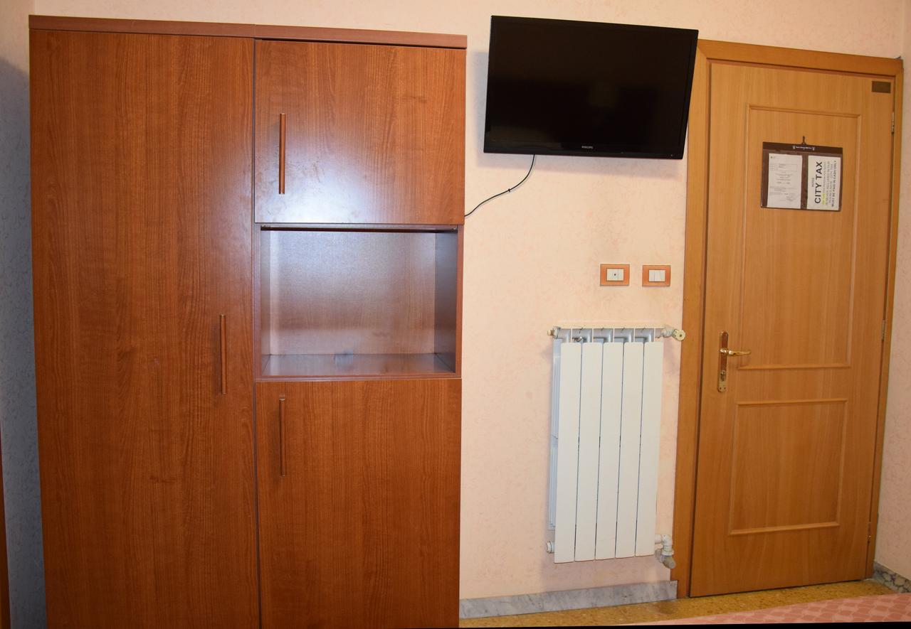Hotel Bruna Roma Ngoại thất bức ảnh
