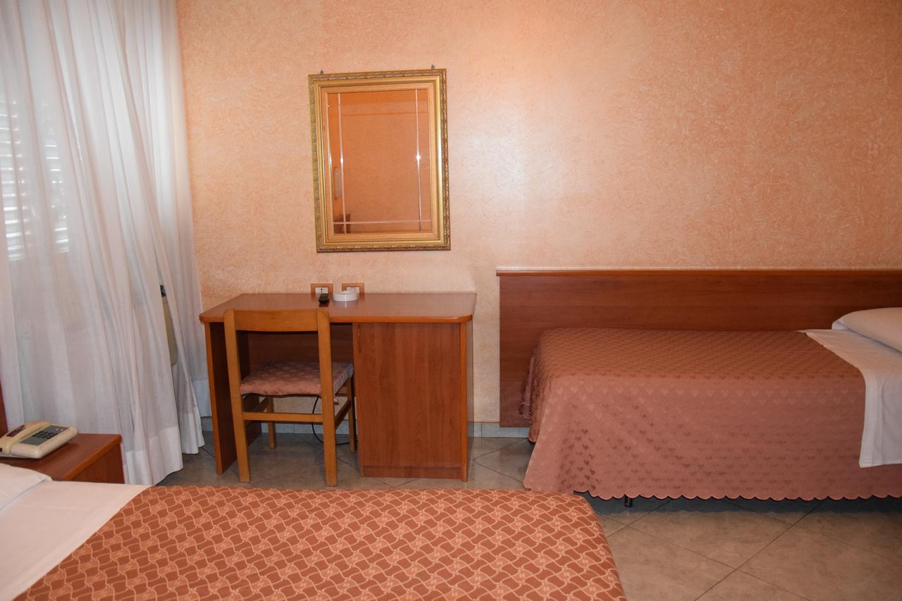 Hotel Bruna Roma Ngoại thất bức ảnh