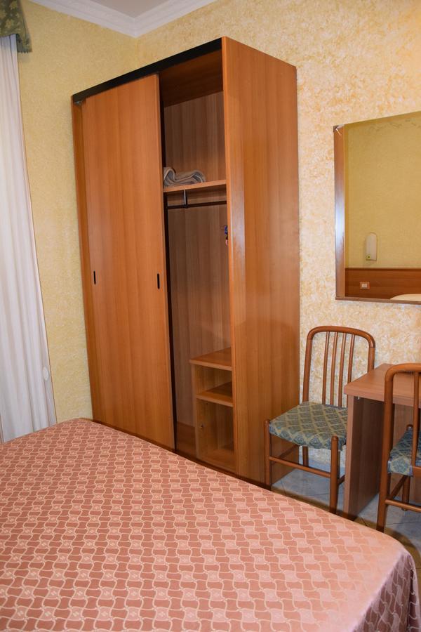 Hotel Bruna Roma Ngoại thất bức ảnh