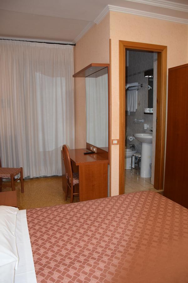 Hotel Bruna Roma Ngoại thất bức ảnh