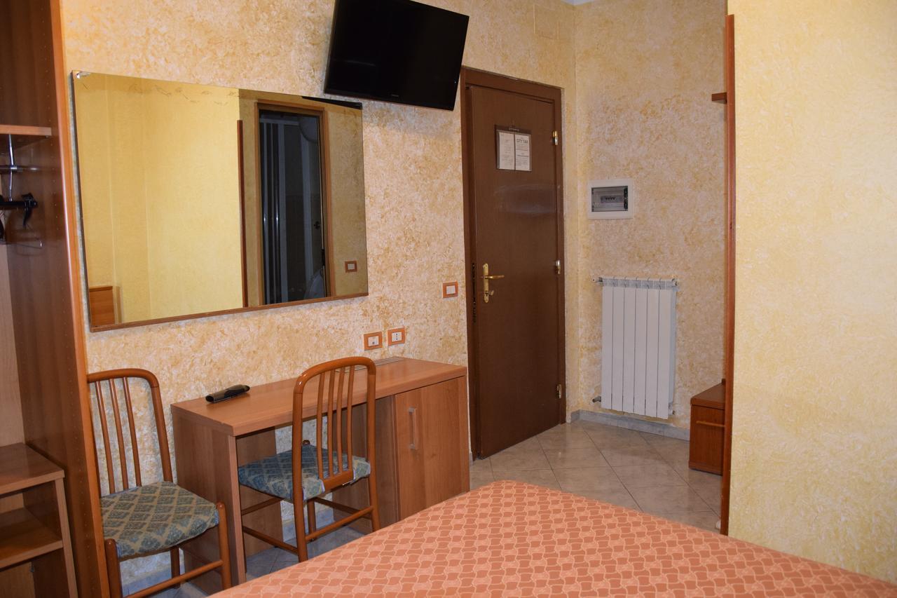 Hotel Bruna Roma Ngoại thất bức ảnh